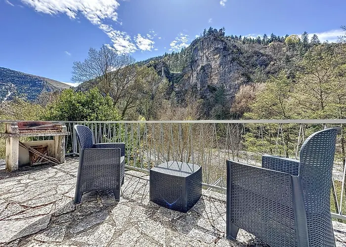 Ferienhaus Gorges Du Tarn : Avec Vue Sur Le Tarn Sainte-Énimie